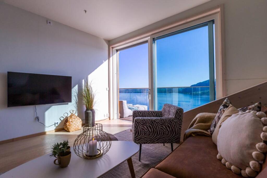 Mjossuite With Lovely View Ringsaker Ngoại thất bức ảnh